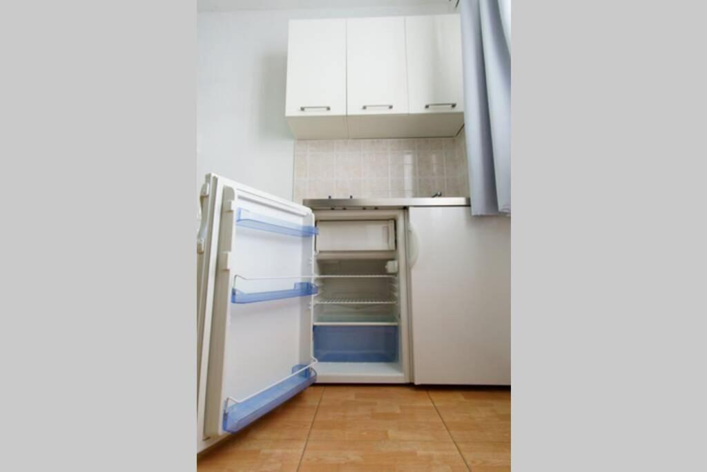 Lovely Studio Apartment For 2 Free Private Parking Makarska Ngoại thất bức ảnh